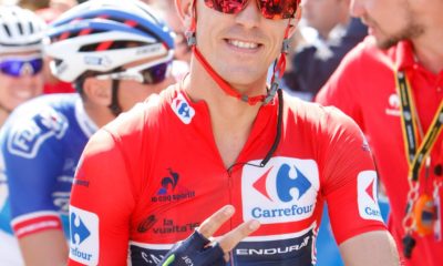 Ruben Fernandez como lider de la Vuelta en Movistar